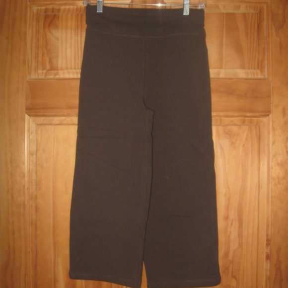 Zenana Brown Fold-Over Waist Crop Yoga Pants - Picture 2 of 3